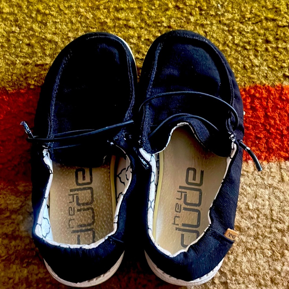 Toddler girl hey dude. Barely worn.